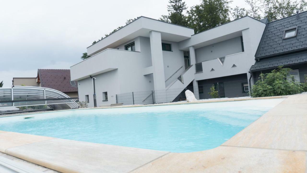 Kogelschneiderhof Apartment Dobl-Zwaring Bagian luar foto